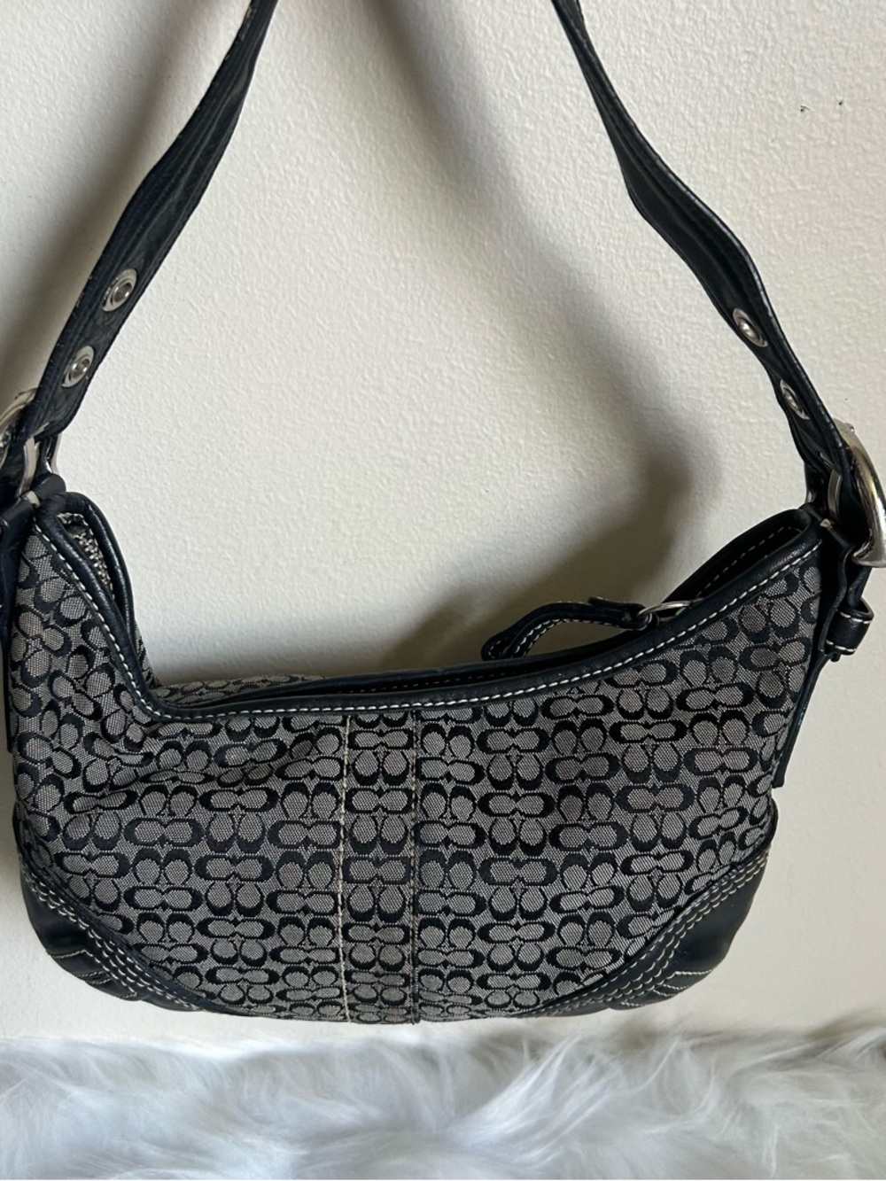 Coach Signature Small Hobo Black Gray Canvas Leather Shoulder Bag E062-2154 Good